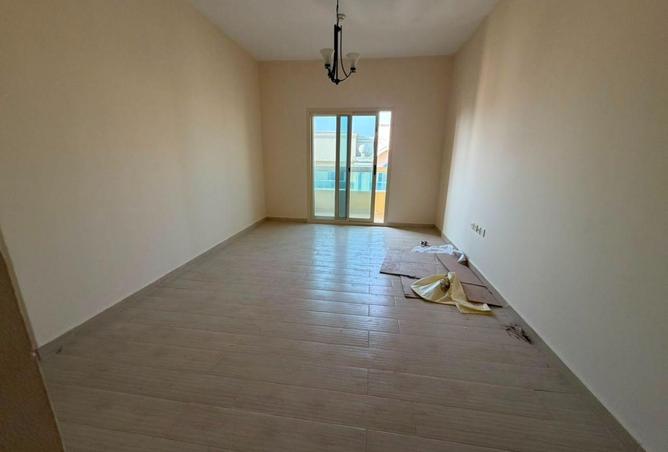 114597005 - Property Image 3