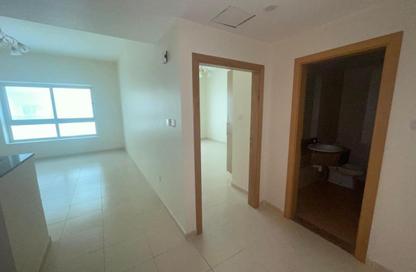 Apartment - 1 Bedroom - 2 Bathrooms for rent in Sondos Rosa - Dubai Land Residence Complex - Dubai Land - Dubai