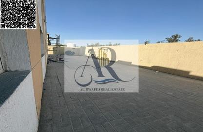 سكن عمال - استوديو - 8 حمامات للايجار في الجرف الصناعية 3 - الجرف الصناعية - عجمان