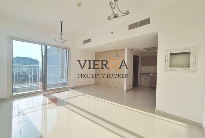 113721103 - Property Image 3