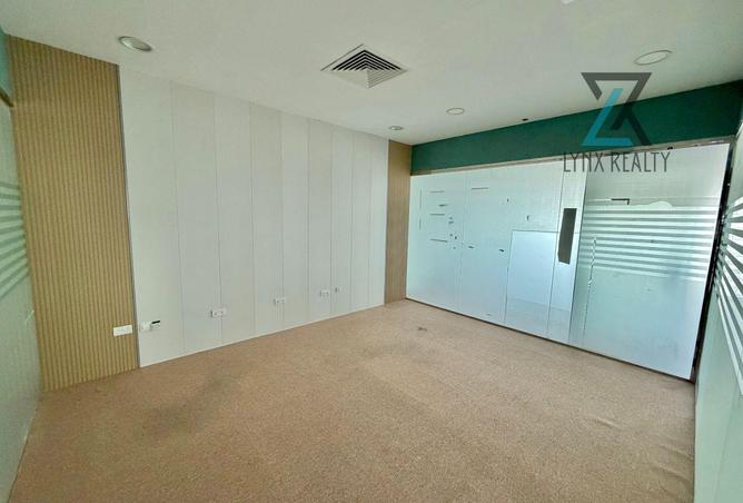 77805171 - Property Image 3