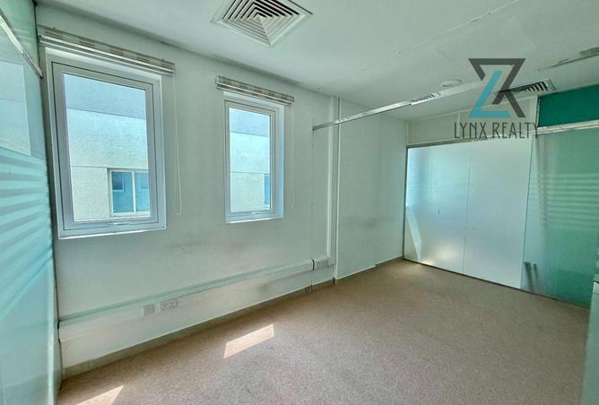 77805171 - Property Image 2