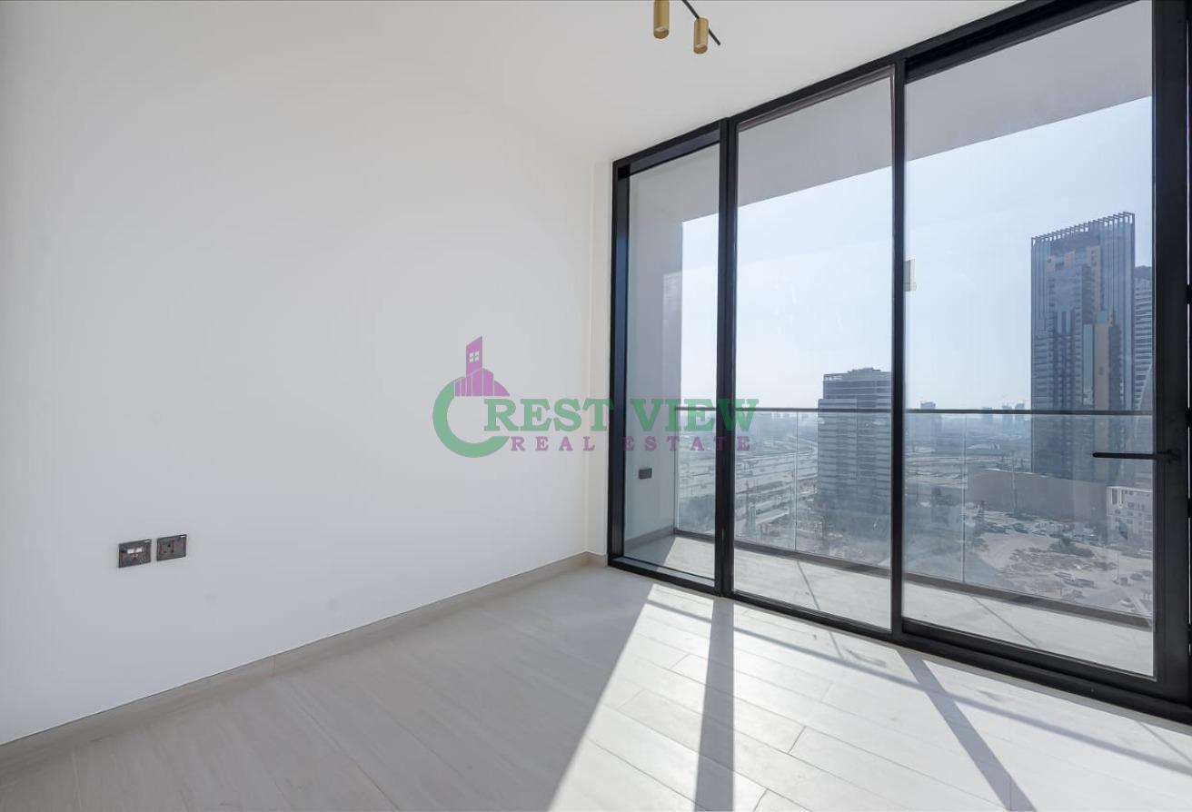 CORNER UNIT | OPEN VIEW | NEAR TO EXIT photo 11