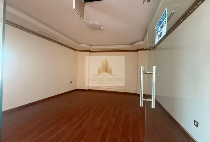 83652785 - Property Image 2