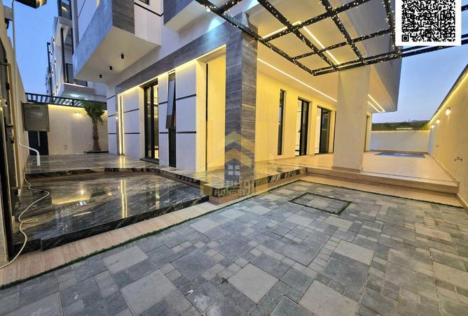 137879770 - Property Image 2