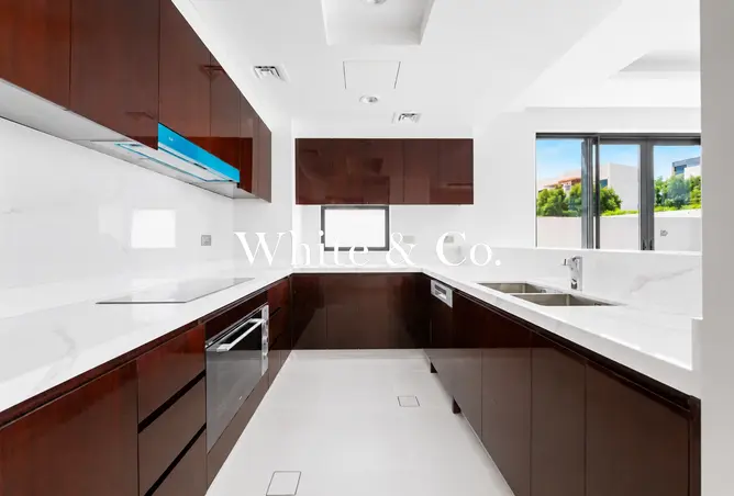 154602329 - Property Image 3