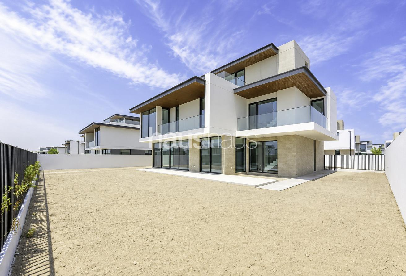 Next to Gym and Pool | Big Plot | Brand New photo 2