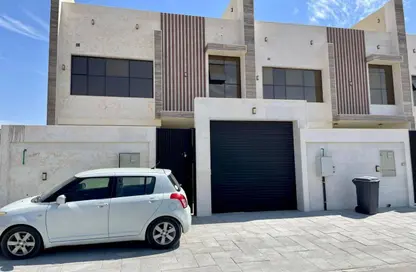 Townhouse - 6 Bedrooms for sale in Al Zaheya Gardens - Al Zahya - Ajman