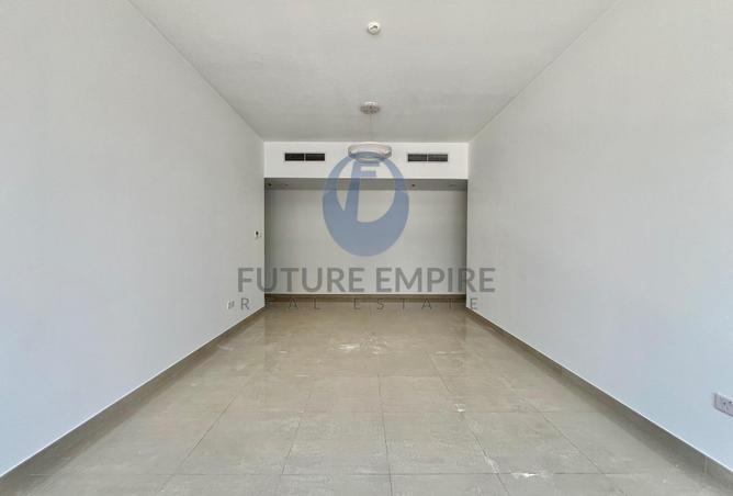 76982102 - Property Image 2