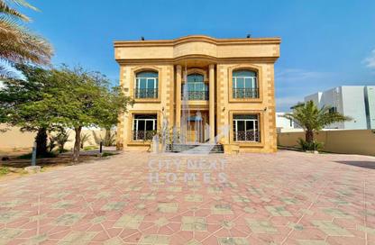Villa - 5 Bedrooms - 6 Bathrooms for rent in Al Quoz 2 - Al Quoz - Dubai