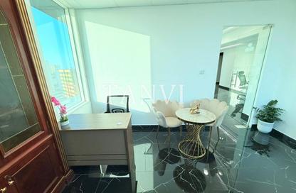 Office Space - Studio - 1 Bathroom for rent in Fatima Mohammad Ahmad Bin Suleiman Building - Al Raffa - Bur Dubai - Dubai