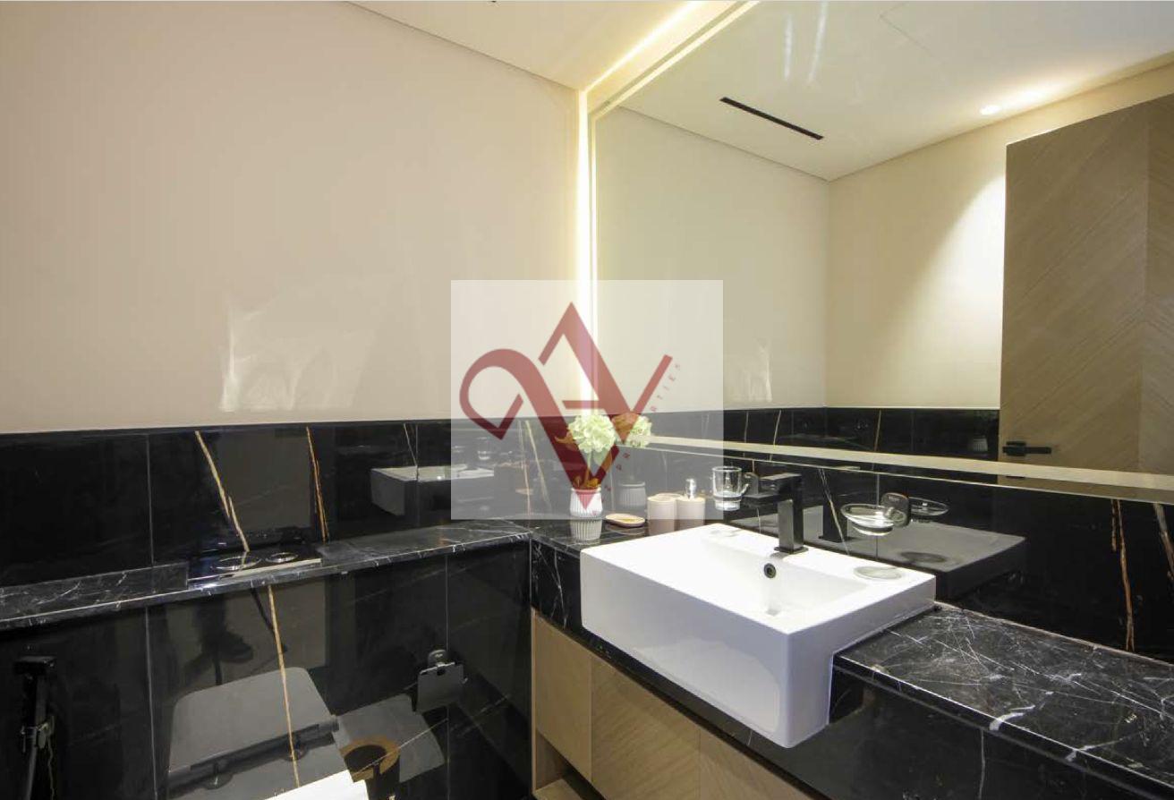 Burj Khalifa View | High Floor | Fully Furnished photo 16