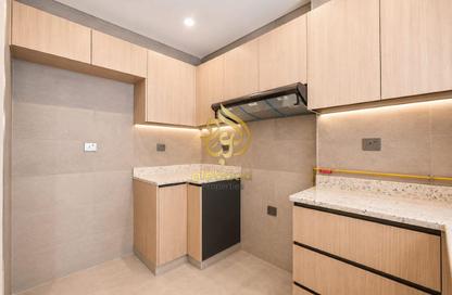 Apartment - 2 - 3 for rent in Al Awadhi Res 2 - Al Satwa - Dubai Apartment - 2 - 3 for rent in Al Awadhi Res 2 - Al Satwa - Dubai
