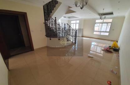 Villa - 4 - 5 for rent in Mirdif Hills - Mirdif - Dubai