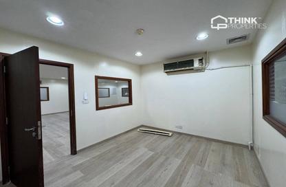 Office Space - Studio - 1 Bathroom for rent in Al Quoz Industrial Area 4 - Al Quoz Industrial Area - Al Quoz - Dubai Office Space - Studio - 1 Bathroom for rent in Al Quoz Industrial Area 4 - Al Quoz Industrial Area - Al Quoz - Dubai