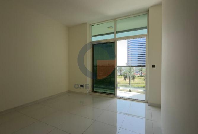 82816621 - Property Main Image