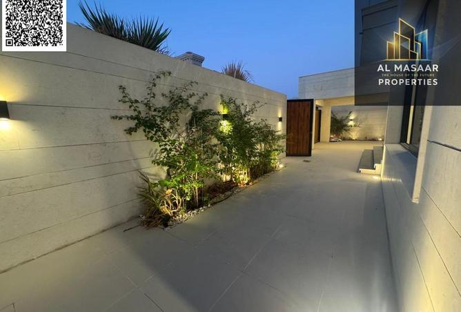 143759975 - Property Image 2