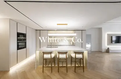 Apartment - 2 Bedrooms - 3 Bathrooms for sale in Marina Residences 4 - Marina Residences - Palm Jumeirah - Dubai