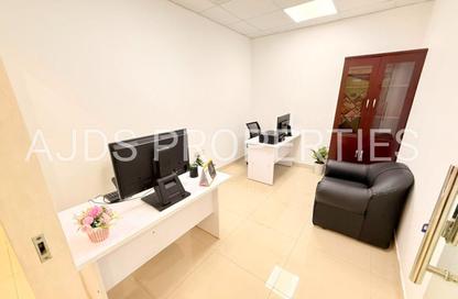 Office Space - Studio - 1 Bathroom for rent in Al Rostamani Building - Port Saeed - Deira - Dubai
