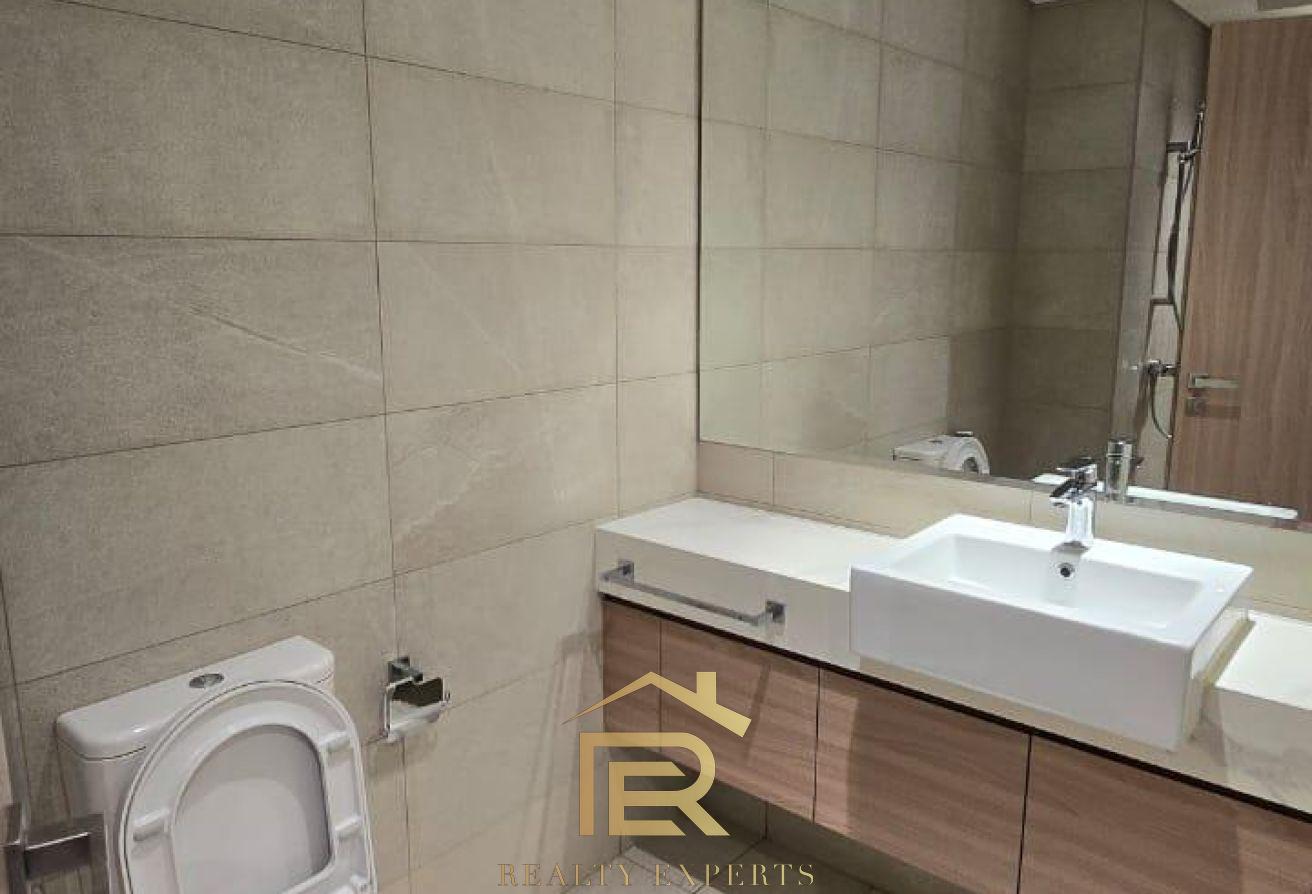 Hot Deal | Modern Studio with Balcony | Pool & Gym photo 8