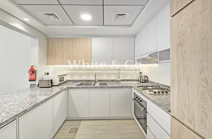 شقة - غرفة نوم - 2 حمامات للايجار في وان اوف وان لاكشري ريزيدنيس - الخليج التجاري - دبي