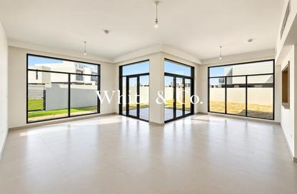 Villa - 4 - 5 for sale in The Pulse Beachfront 2 - The Pulse - Dubai South (Dubai World Central) - Dubai