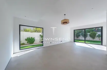 Villa - 4 Bedrooms - 4 Bathrooms for sale in Meadows 2 - Meadows - Dubai