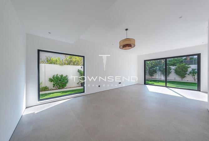 84063140 - Property Main Image