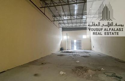 Warehouse - Studio for rent in Umm Al Thuoob - Umm Al Quwain