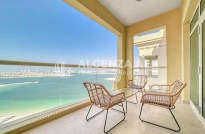Penthouse - 4 Bedrooms - 5 Bathrooms for rent in Shoreline Apartments - Palm Jumeirah - Dubai