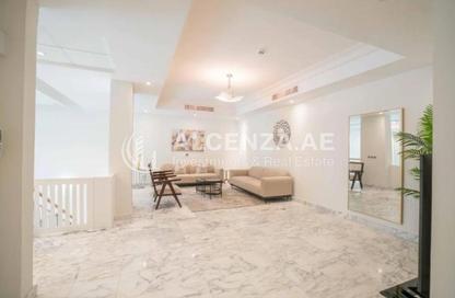 Penthouse - 4 Bedrooms - 5 Bathrooms for rent in Shoreline Apartments - Palm Jumeirah - Dubai