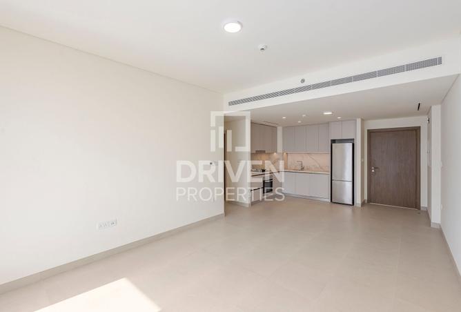 Stunning Sea Views | Ready to Move in | Brand New photo 3