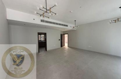 Apartment - 2 Bedrooms - 3 Bathrooms for rent in Muweileh Community - Muwaileh Commercial - Sharjah