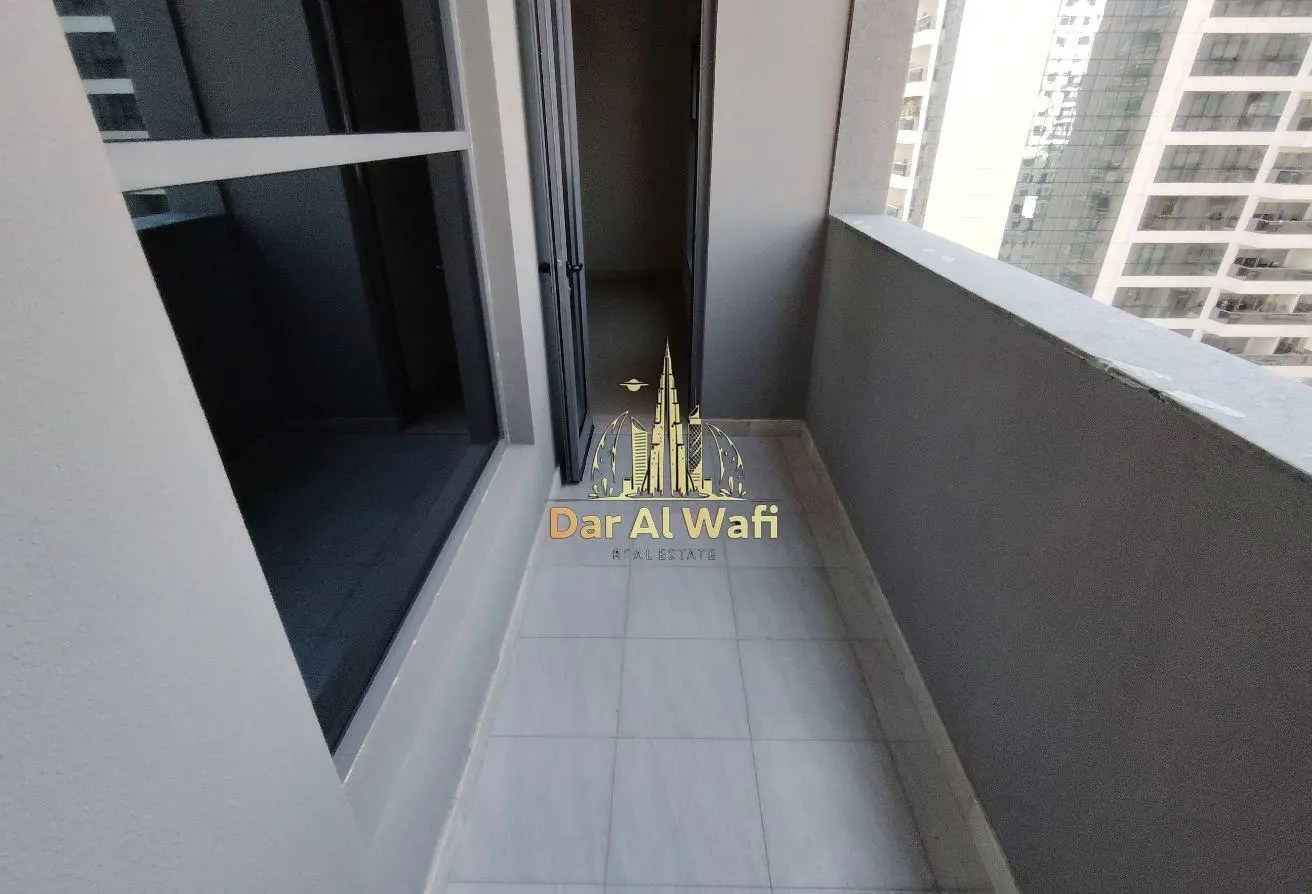 135650421 - الصورة الرئيسية للعقار