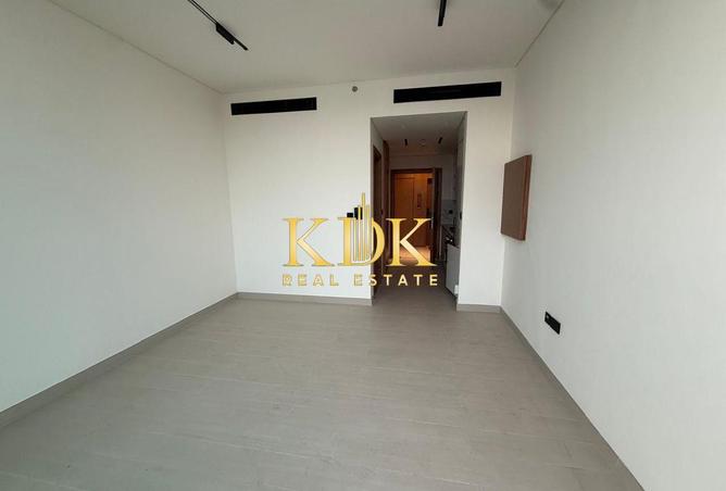 72311178 - Property Image 2