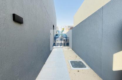 Villa - 4 - 5 for rent in Saro - Masaar - Tilal City - Sharjah