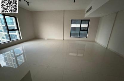 Apartment - 3 Bedrooms - 3 Bathrooms for rent in SRS Tower - Al Rashidiya 1 - Al Rashidiya - Ajman