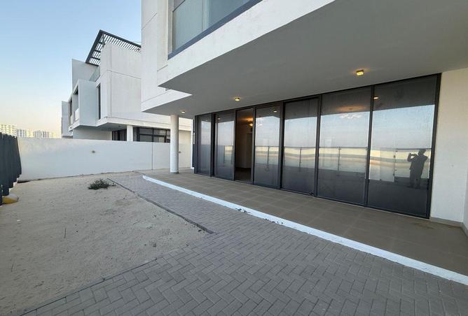 16121126 - Property Image 2