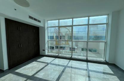 Apartment - 2 - 2 for rent in Al Majaz 2 - Al Majaz - Sharjah Apartment - 2 - 2 for rent in Al Majaz 2 - Al Majaz - Sharjah