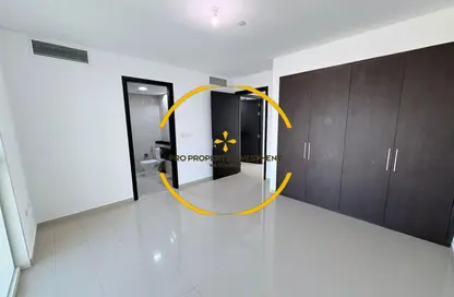 شقة - 2 غرف نوم - 3 حمامات للايجار في برج راس الخيمة - مارينا سكوير - جزيرة الريم - أبوظبي