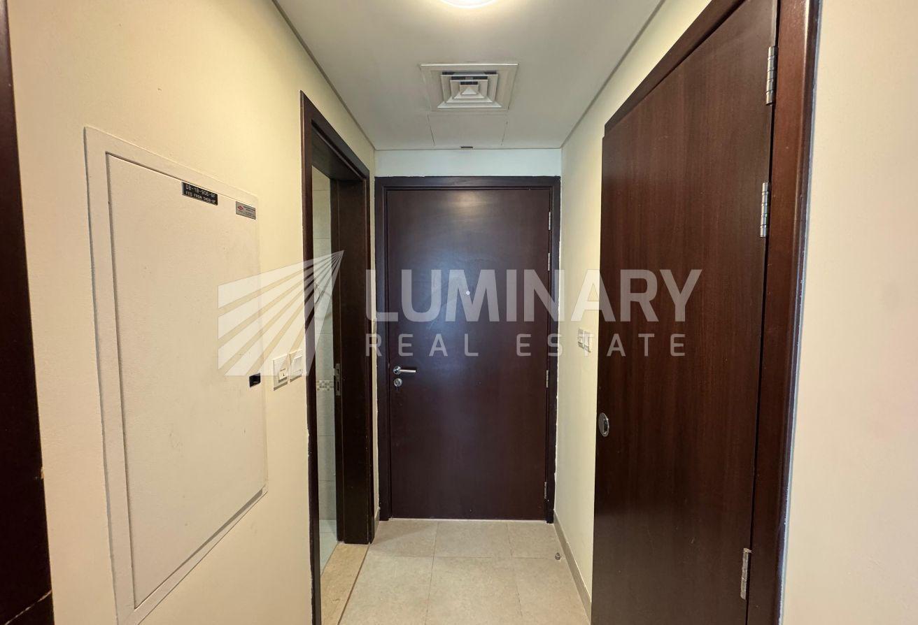 1 BHK Apartment in Liwan with Balcony & Parking photo 3