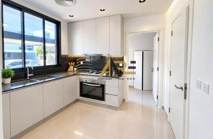 Townhouse - 4 - 4 for rent in Saro - Masaar - Tilal City - Sharjah