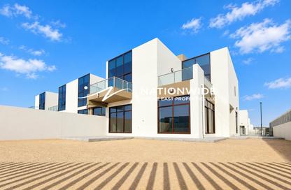 Villa - 4 - 5 for sale in Elie Saab VIE Townhouses - District 11 - Mohammed Bin Rashid City - Dubai