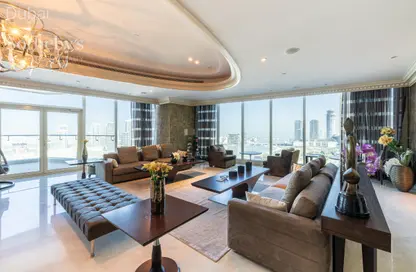 Half Floor - 4 Bedrooms - 5 Bathrooms for rent in Le Reve - Dubai Marina - Dubai