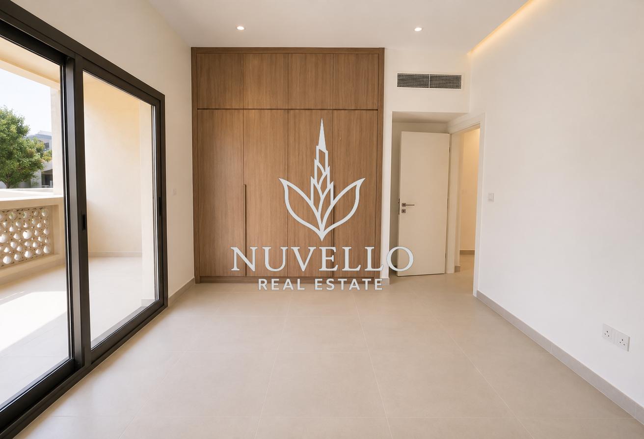 Newly renovated | Huge plot | 6 cheques photo 8