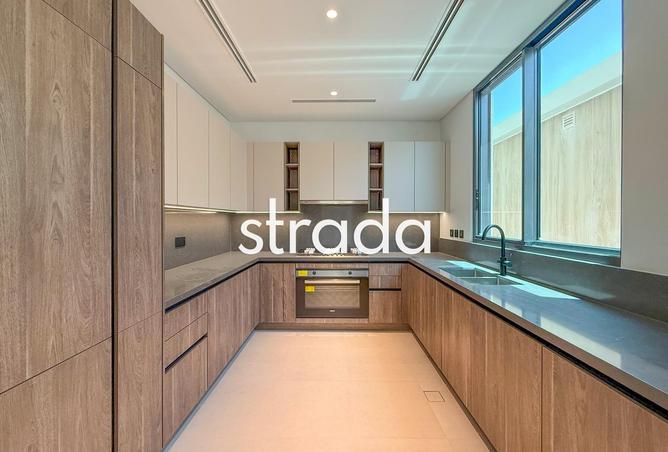 2OaKL3PtdRY - Property Main Image