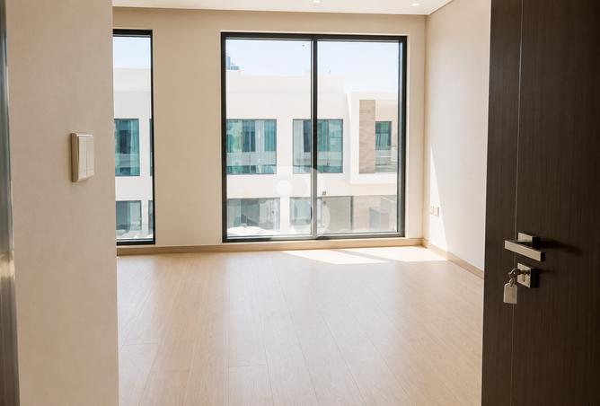 126576700 - Property Main Image