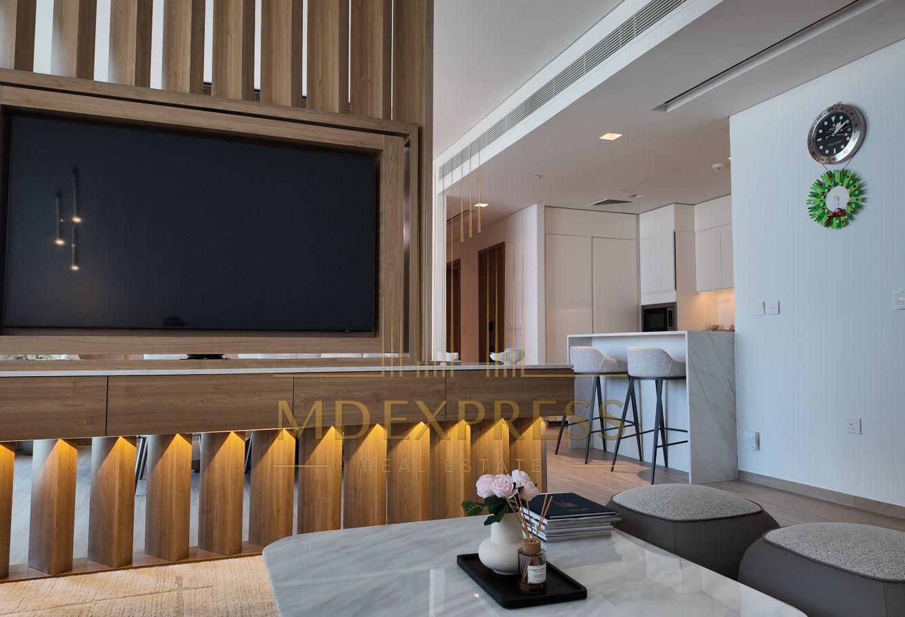 Fully Upgraded-Furnished Apt | Creek View | Vacant photo 15