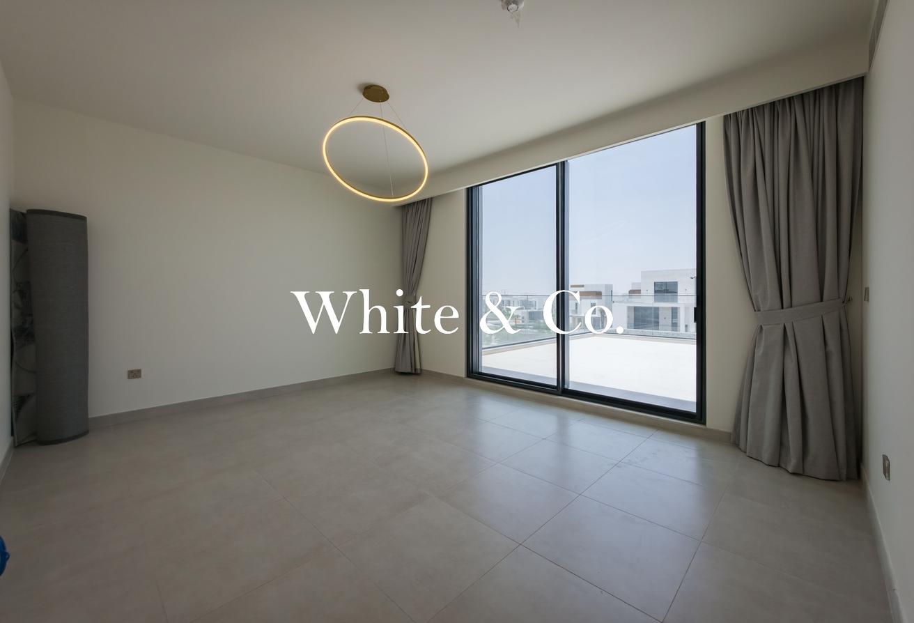 Luxury Finishing | Pool Views | Furnished photo 15