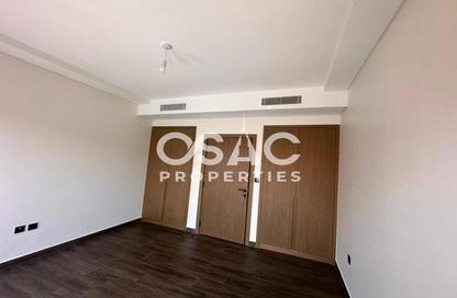 Townhouse - 5 - 6 for rent in Portofino - Damac Lagoons - Dubai